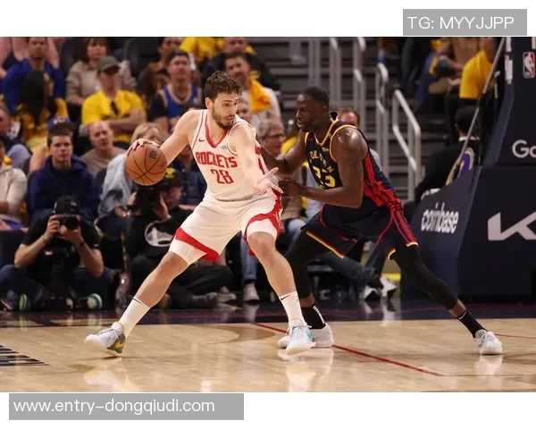 申京生涯第11场比赛创佳绩30分10板5助仅次于哈登和大梦成为队史第三多