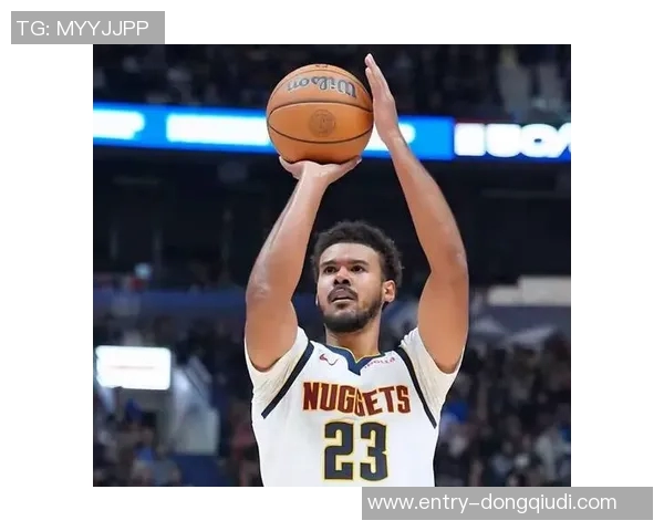 卡梅隆约翰逊首节三分球失准仅得1分2板2助状态堪忧